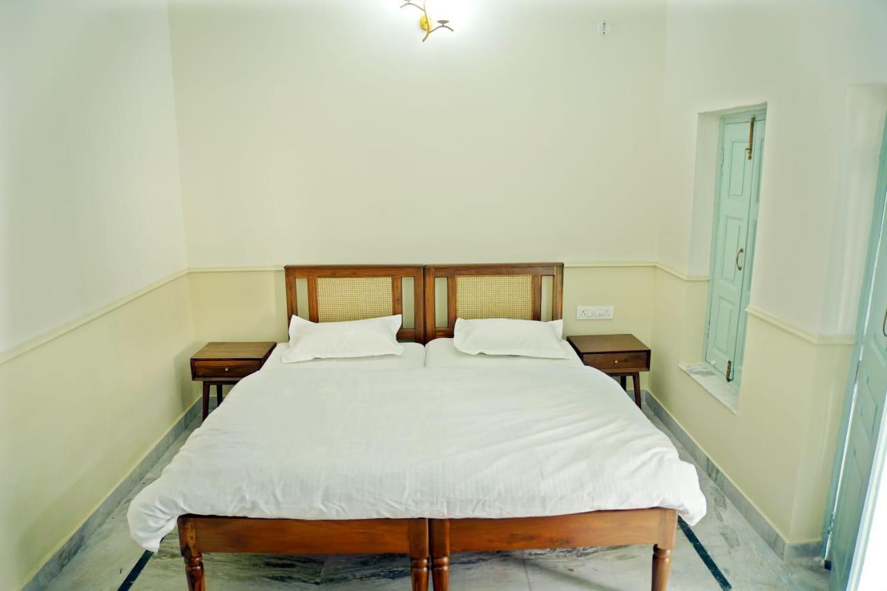 Shree Krishna Bhakti Ashram Hotel Vrindavan Luaran gambar