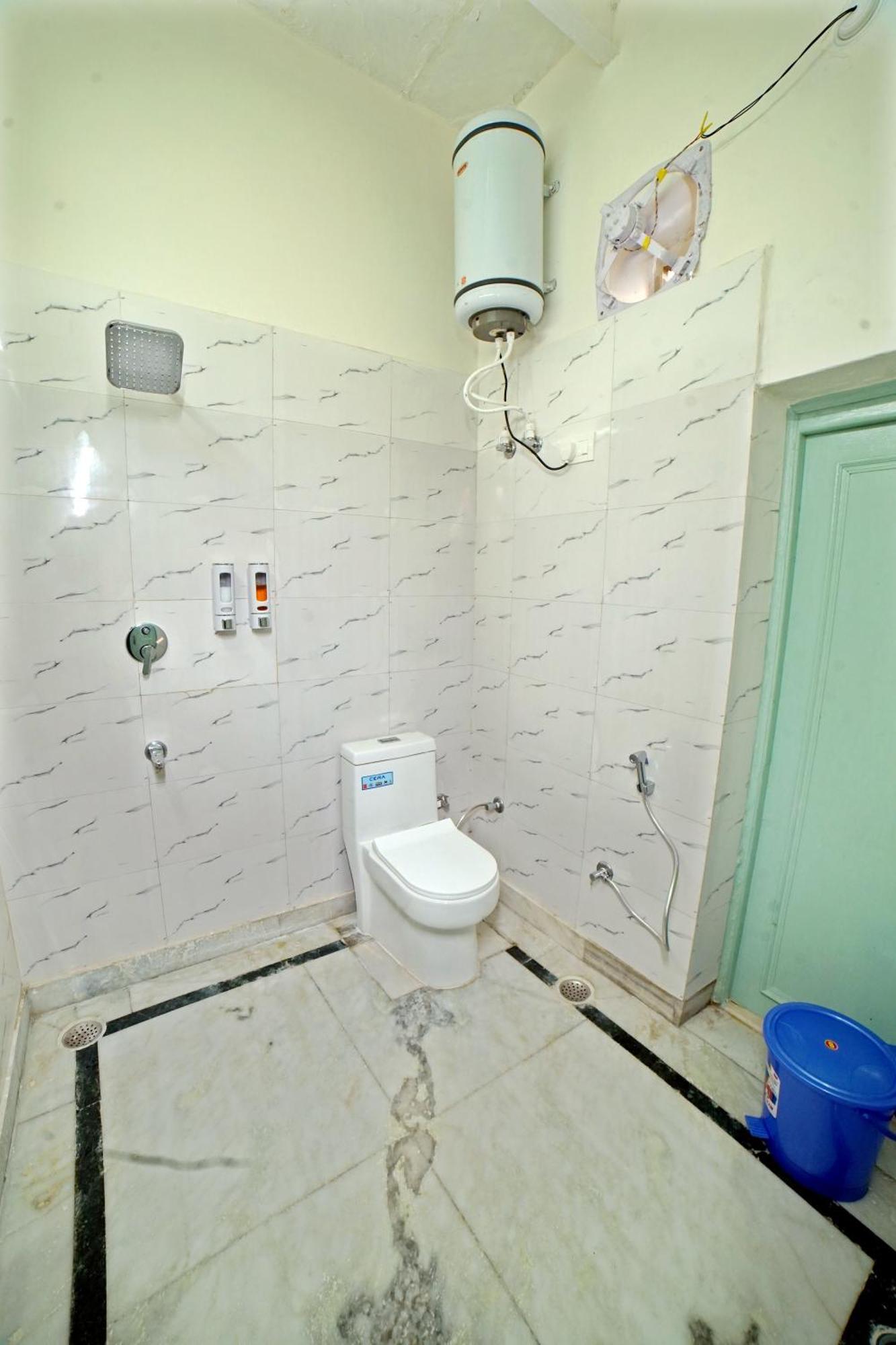 Shree Krishna Bhakti Ashram Hotel Vrindavan Luaran gambar